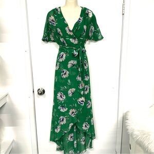 Laura floral wrap look maxi dress Size 8 green flutter sleeve belted Georgette